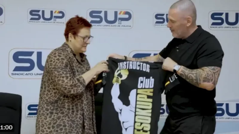 firma-acuerdo-entre-sup-y-desokupa