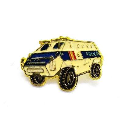 Pin tanqueta Policía Nacional