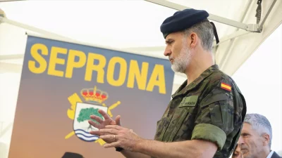 rey-felipe-visita-seprona-guardia-civil-refugio-mellizo_98
